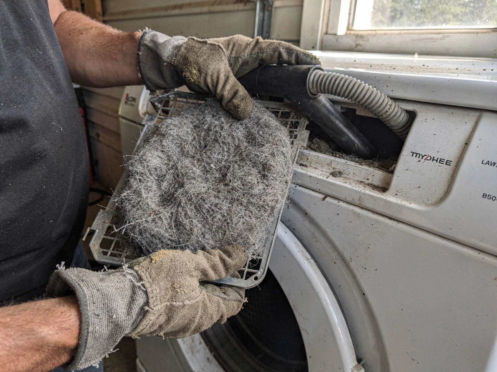 Cleaning Dryer Lint Trap service in Cottonwood Heights, UT
